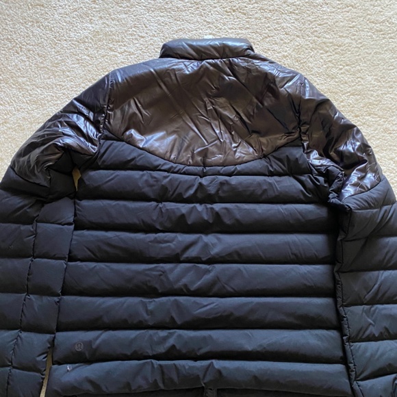 Lululem Womens Jacket Size 4 - Picture 2 of 2